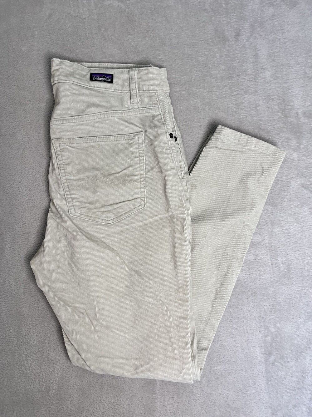 Patagonia Womens 30 Organic Cotton Everyday Cords in Cream Mid Rise Cordoruy